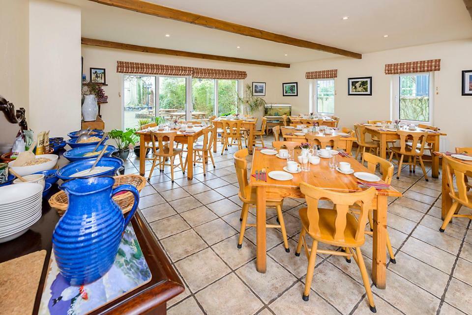 An Capall Dubh B&B Dingle Eksteriør billede